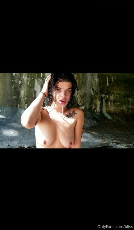 cagegirl15 OnlyFans Modelfoto