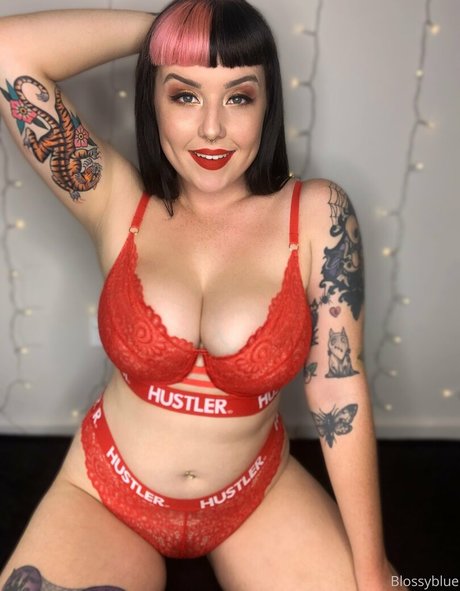 BlossyBlue OnlyFans Bilder