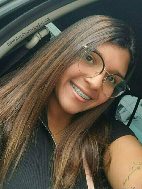 elliehotwife OnlyFans geleakter Pornografie