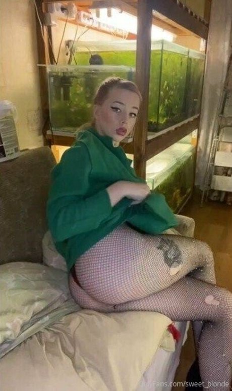 hot blonda OnlyFans Bilder nackt