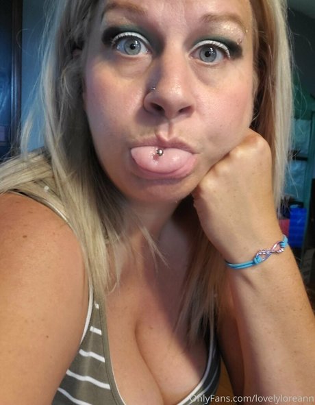 lovelyloreann OnlyFans Pornografie
