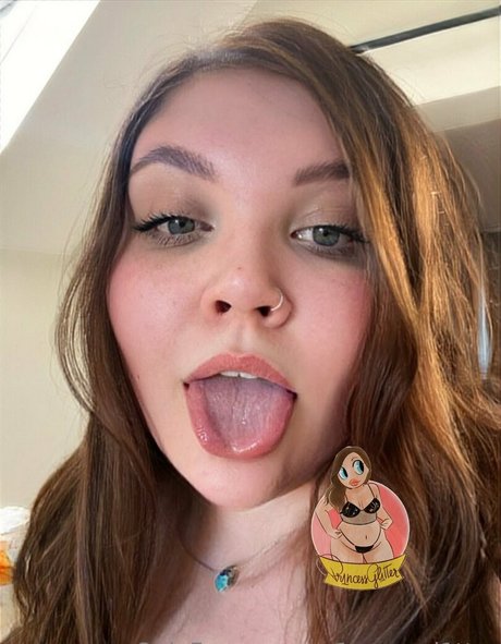 pr1ncessgl1tterfree Leaked OnlyFans