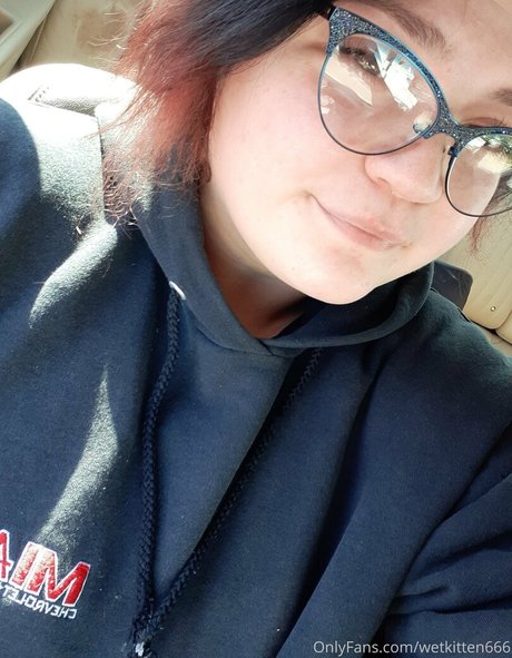 wetkitten666 OnlyFans Leaks