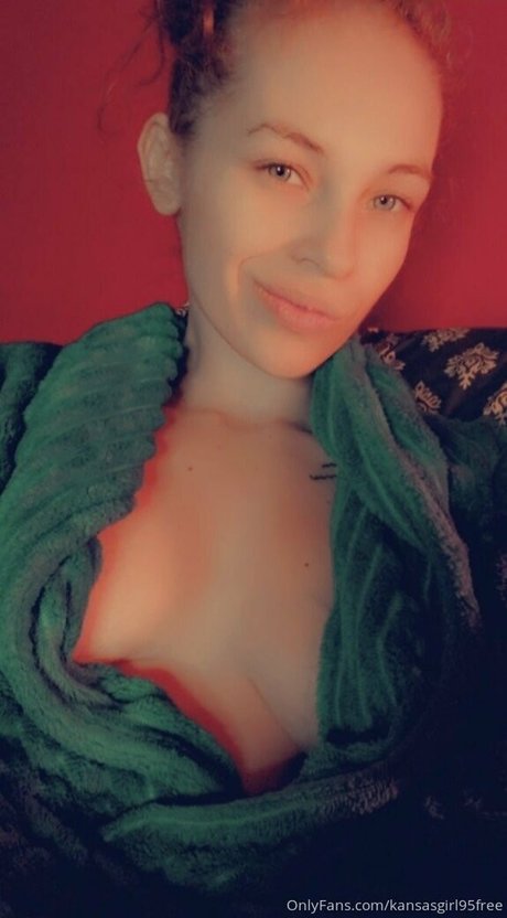 kansasgirl95free NSFW OnlyFans