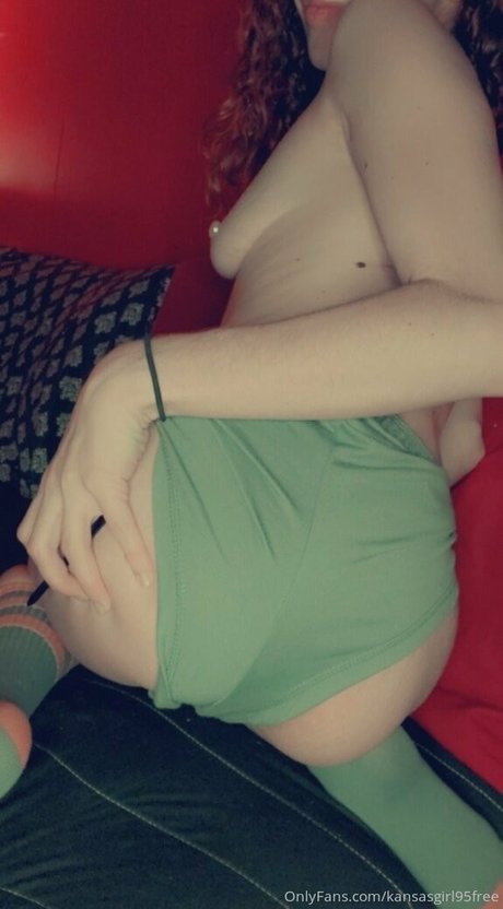 kansasgirl95free Oben ohne OnlyFans