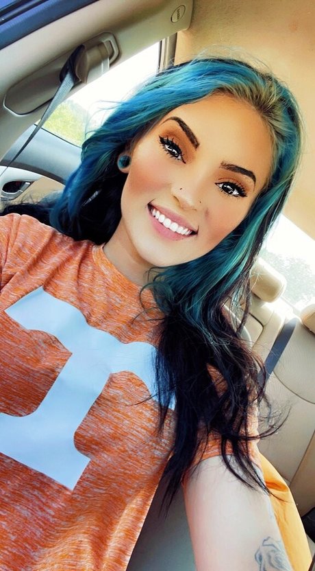 ladyjayyy23 OnlyFans Leaks