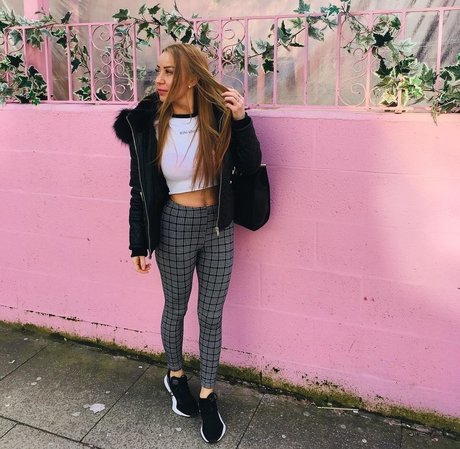 justynak310 OnlyFans schlank