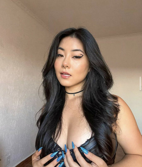 Ariel Saori OnlyFans Nacktbilder