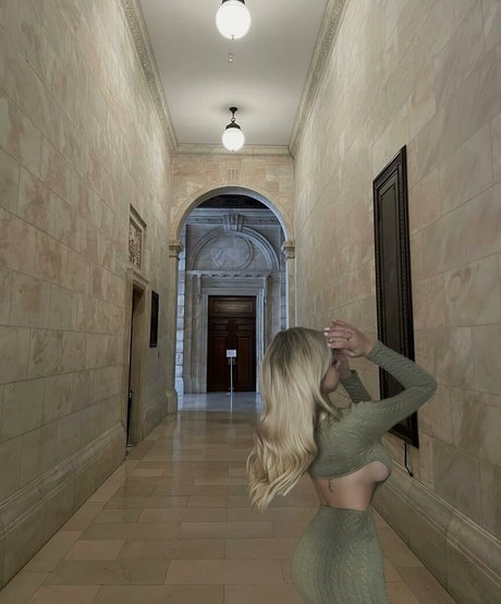 Anais Laliberte Nur für Fans