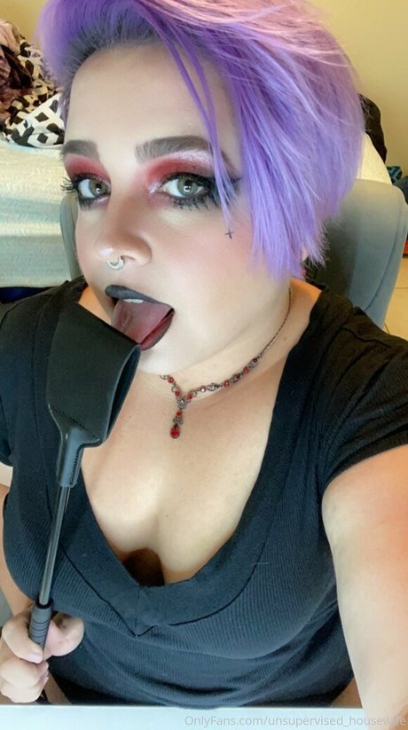 unsupervised housewife Brüste OnlyFans