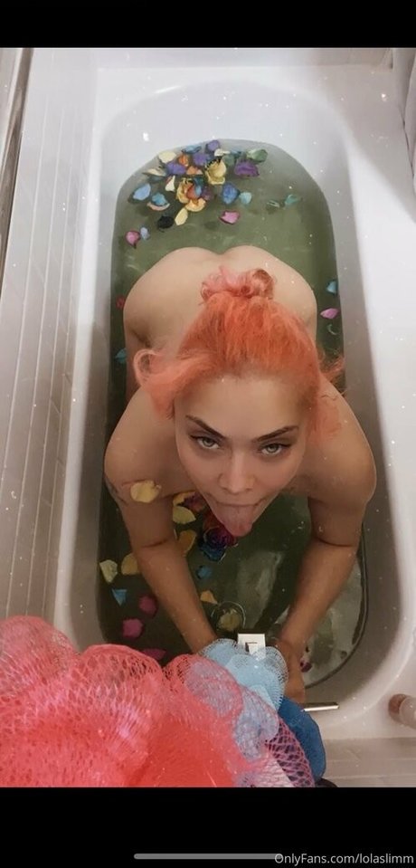 lolaslimm OnlyFans-Bilder