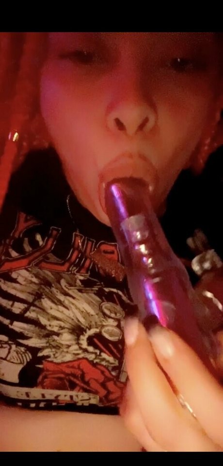 lolaslimm Nacktbilder-Leaks von OnlyFans