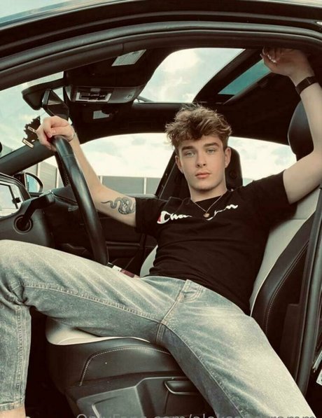 aleksandrramm Heiße OnlyFans Inhalte