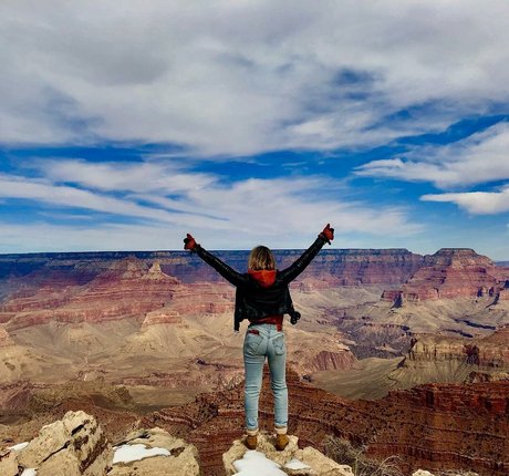 Scout Taylor Compton Sex auf OnlyFans