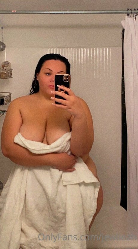Jewlieah Nacktbilder OnlyFans