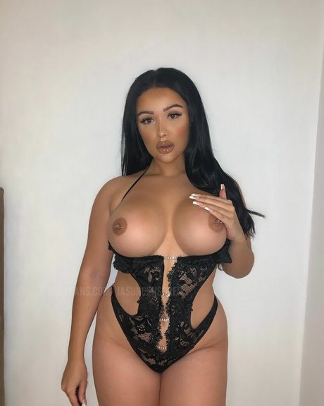 Jasuncensored Nacktbilder von OnlyFans geleakt