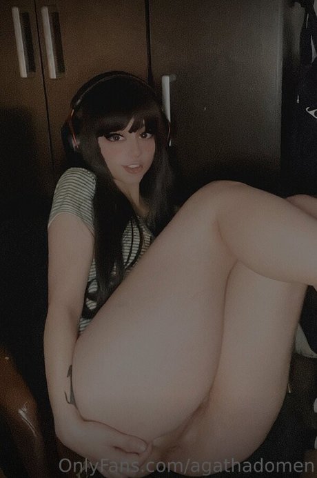 Agathadomenok OnlyFans