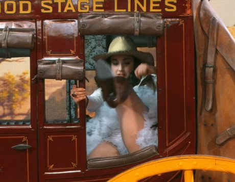 Molly Ephraim Geleakte OnlyFans-Inhalte