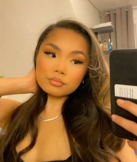 Loveisland Ruchee Gurung Leaks von OnlyFans