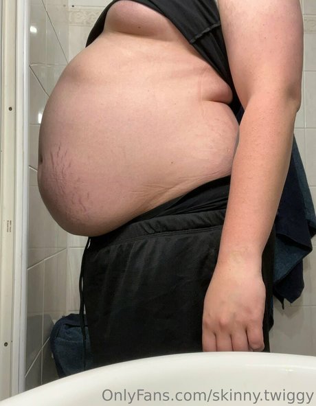 skinny twiggy OnlyFans Sextape