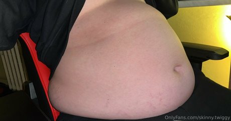 skinny twiggy Nacktbilder geleakt OnlyFans geleakt