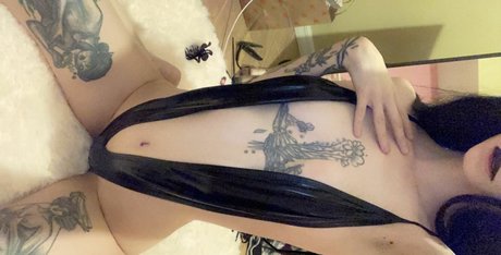 Rengekko Cosplay XXX OnlyFans