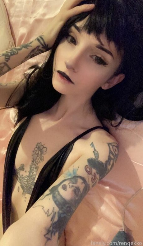 Rengekko Cosplay Nacktbilder-Leaks von OnlyFans