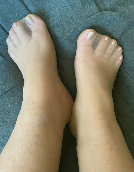 prettyporterfeet OnlyFans Nacktbilder