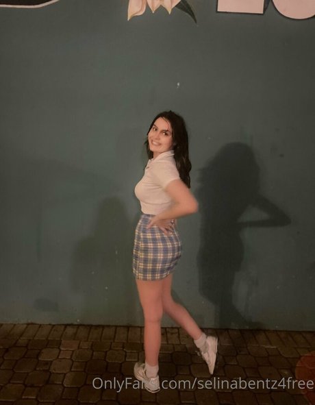 selinabentz4free OnlyFans Modelfoto
