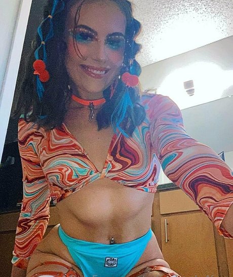 selinabentz4free OnlyFans Nacktbilder