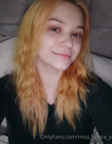 miss space x OnlyFans kostenlos