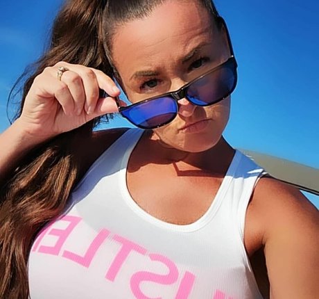 Baddie2thebone Leaked OnlyFans Porn