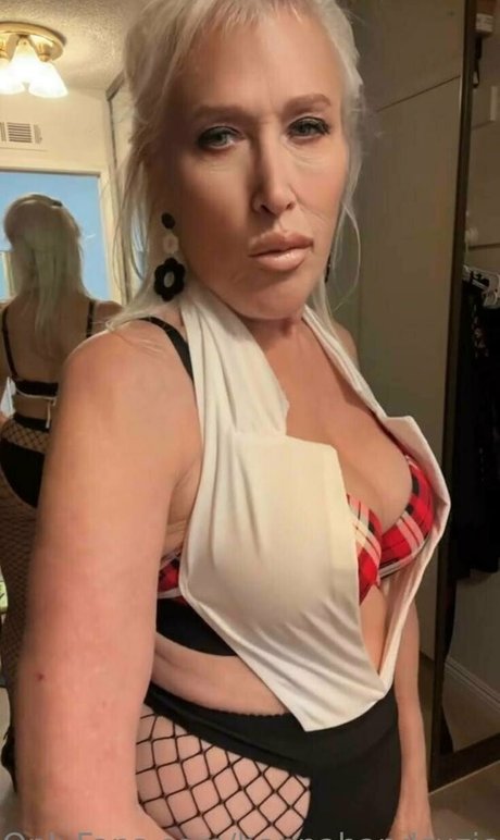 suzieandhannahfree Füße OnlyFans