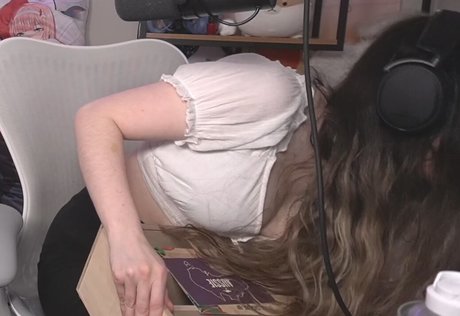 Wolfabelle Nacktbilder von OnlyFans