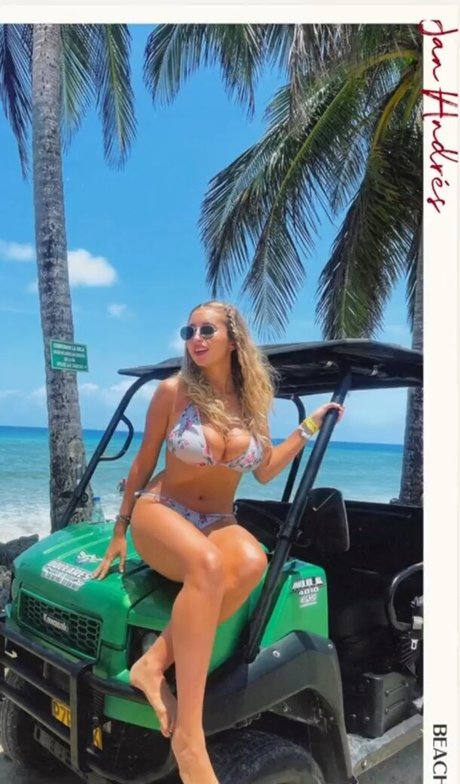 BustyAna OnlyFans-Bild