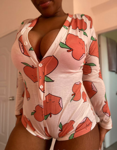 ailkittyyy Sextape OnlyFans Nacktbilder