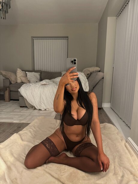 Hollyydollyy OnlyFans Leak