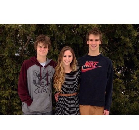 Taylor Francis Nackt