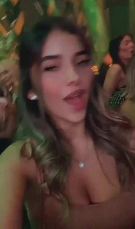 Eden Nimni OnlyFans explizite Inhalte