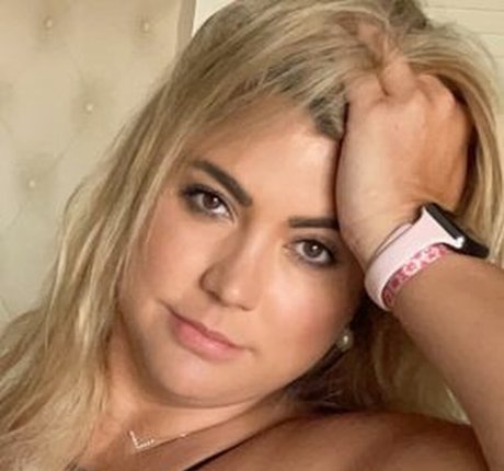 Travellinghoppy OnlyFans Sextape