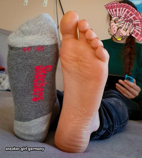 SneakerGirlGermany Nackt auf OnlyFans Leaks