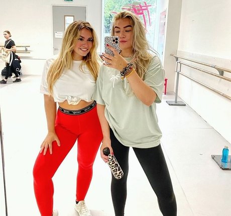 Sensi Lowe OnlyFans Joi