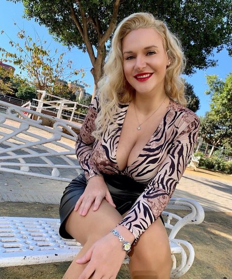 Dolly Fox Gratis OnlyFans Inhalte