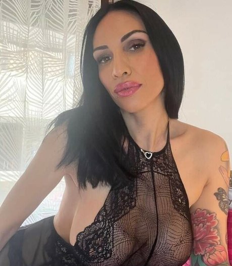 Giulia Diamond OnlyFans Joi