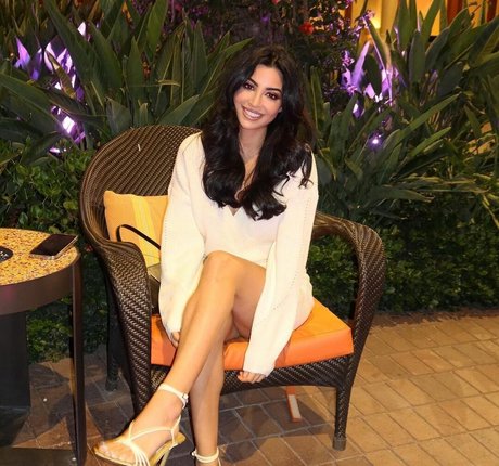 Elwa Saleh OnlyFans Nackt Leaks