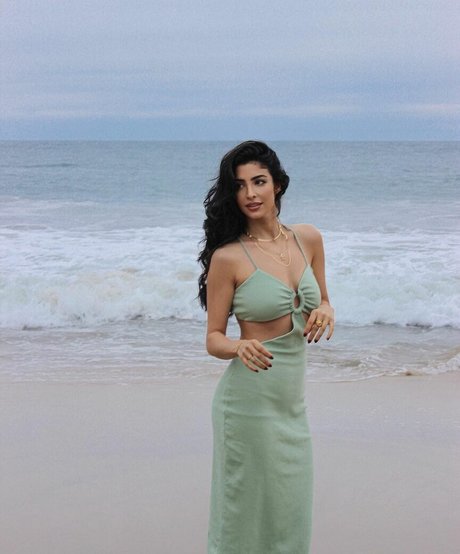 Elwa Saleh OnlyFans Nacktbilder