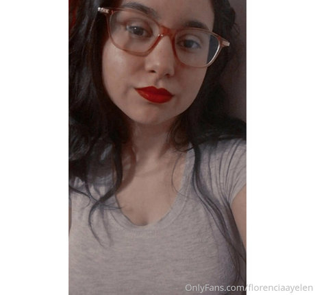 babyflorcita OnlyFans