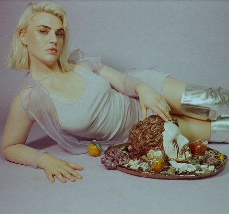 Self Esteem OnlyFans gratis