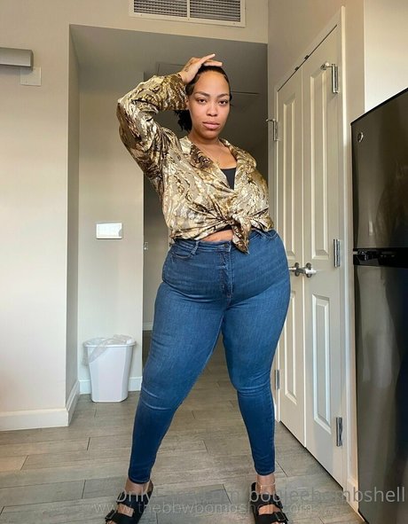 boujeebombshell Heiße OnlyFans Inhalte