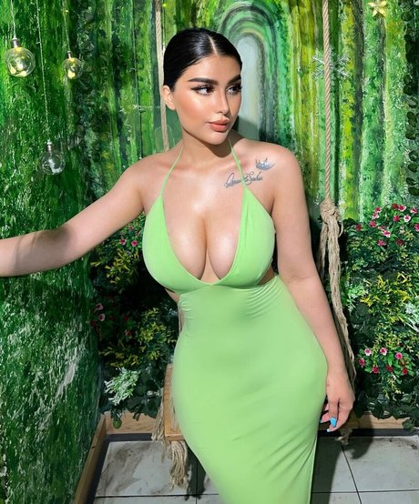 Shiraziya baby Nacktbilder OnlyFans geleakt